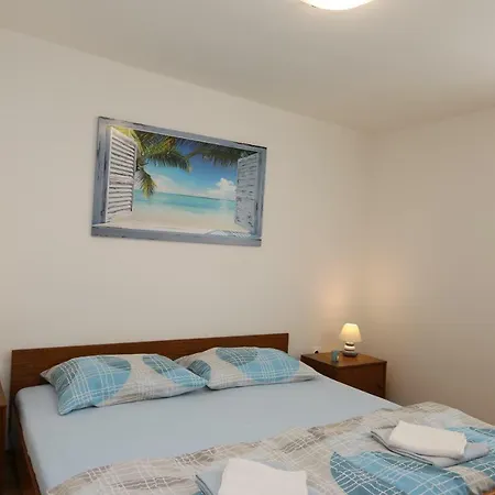 Damirk * Polje (Krk)